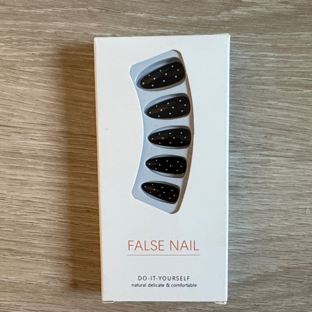 Polka Dot Metallic Cat-Eye Press On Nail Set NEW 🏷️ - Picture 4 of 4